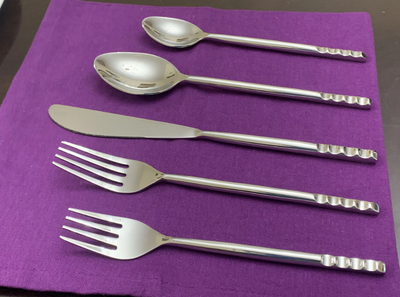 Vibhsa Flatware 5 Piece Place Setting